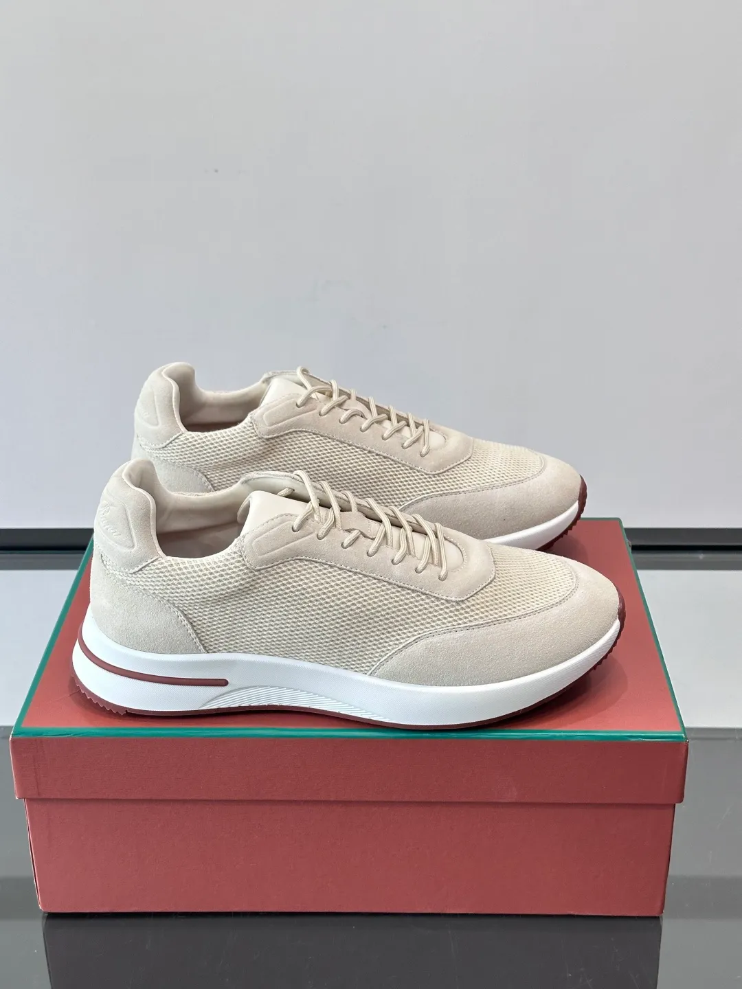 Men's men's shoes 💰p580 "Loro men's shoes 💰pian＊" Week End Walk series sports shoes, using exclusive raw materials, mesh upper + suede stitching, breathable and comfortable, rubber soles with strong grip, suitable for commuting and casual outings. Low-key high-end gray tone, versatile suit or casual wear, size: 39-44 (customized at 38.45.46)